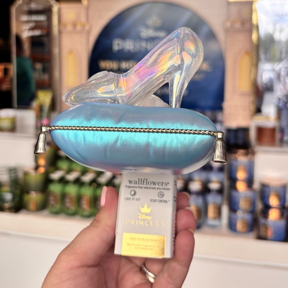 NEW Disney Bath and Body Works Princess Collection Wallflower Plug-Cinderella